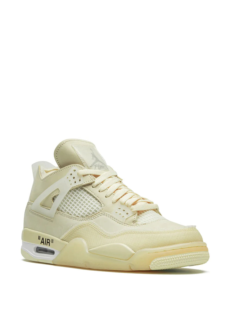 Tênis Air Jordan 4
